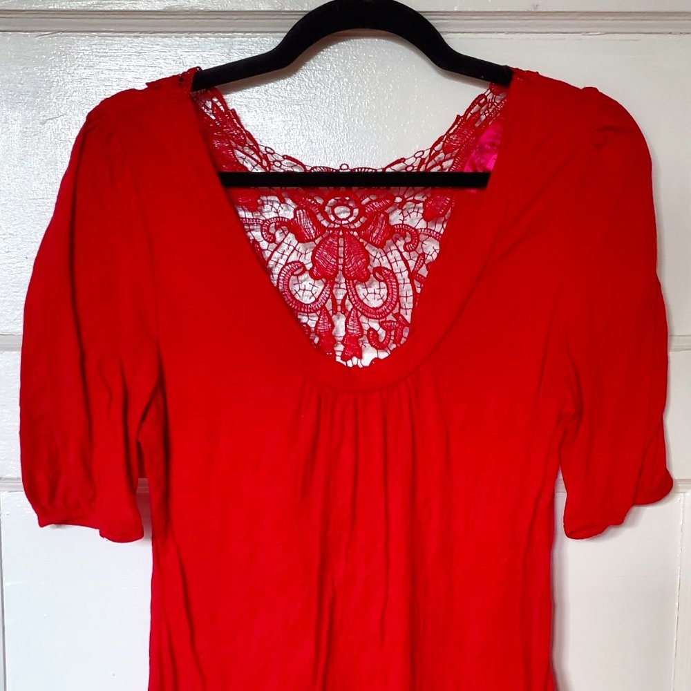 Red lace back puff sleeve short sleeve blouse
